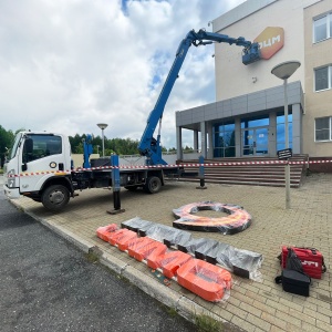 Монтаж наружной рекламы