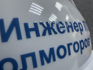 Изготовление наклеек Дтф уф с лаком