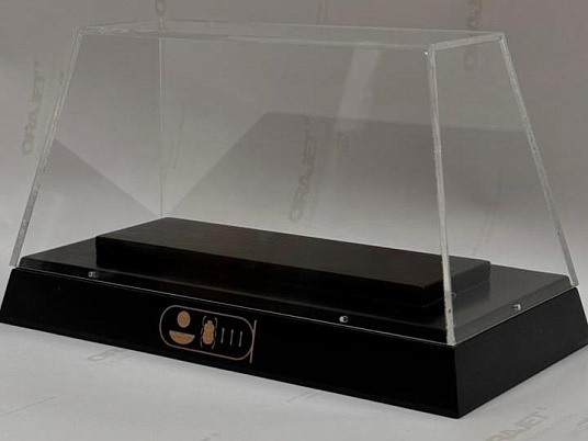 Короб из оргстекла