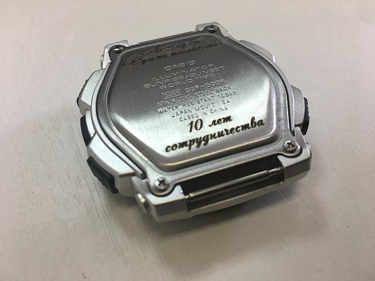 Гравировка на часах, браслетах