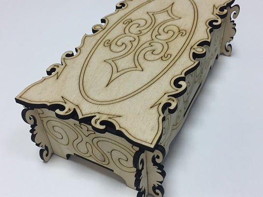 Лазерная резка фанеры