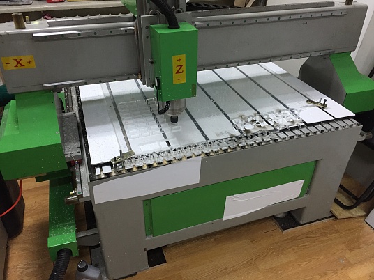 Фрезерная резка Акрила (оргстекло)