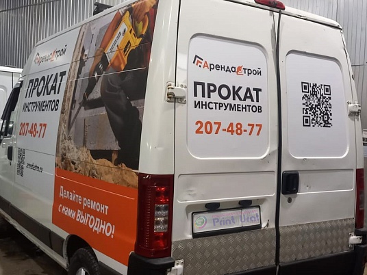 Оклейка машины пленкой