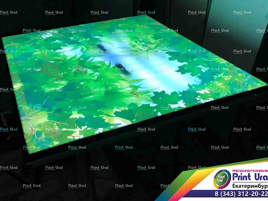 Брендирование лифта.Наклейки в лифт