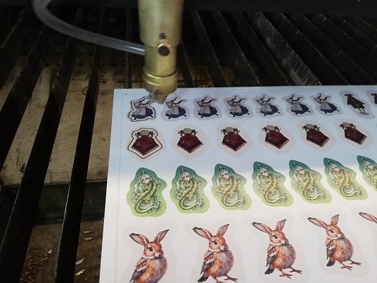 Лазерная резка фанеры