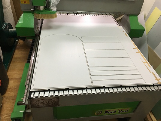 Фрезерная резка пластика ПВХ