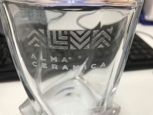 Гравировка на стекле