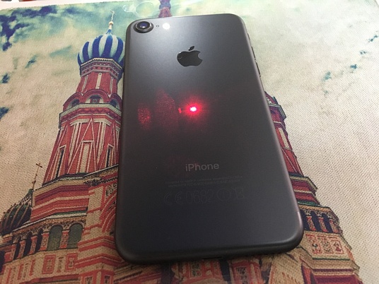 Гравировка на телефонах, планшетах, компьютерной технике