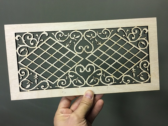 Лазерная резка фанеры