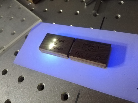 Гравировка по дереву