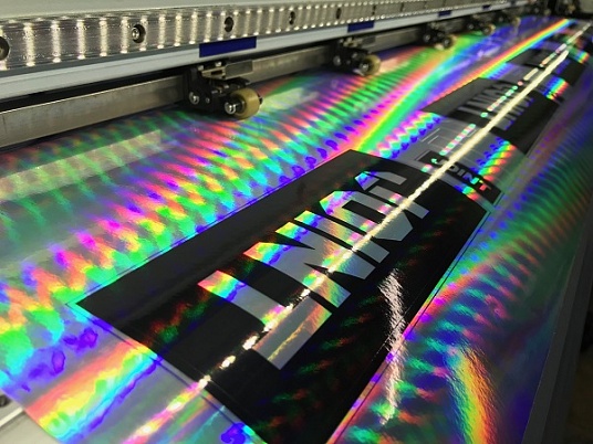 Печать на голографической плёнке
