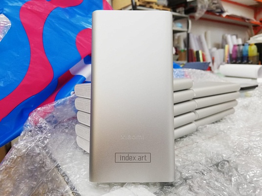 Гравировка на телефонах, планшетах, компьютерной технике