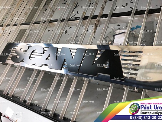 Эмблема Scania