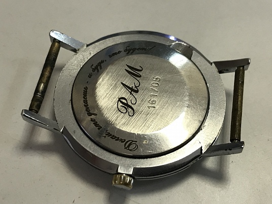 Гравировка на часах, браслетах