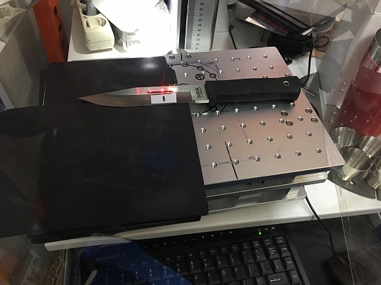 Гравировка на ноже