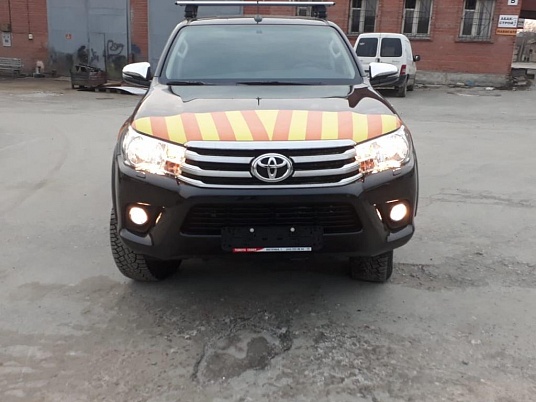 Оклейка машин сопровождения