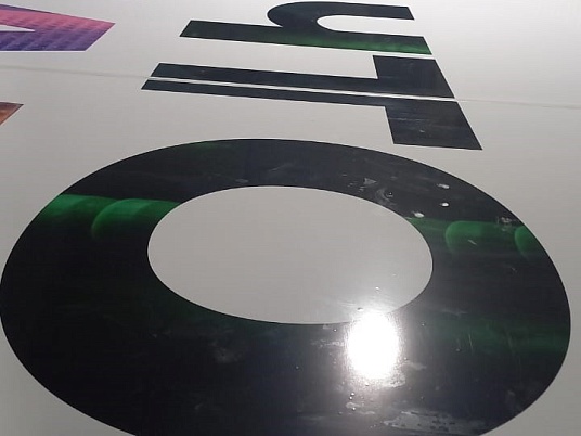 Брендирование грузовых автомобилей