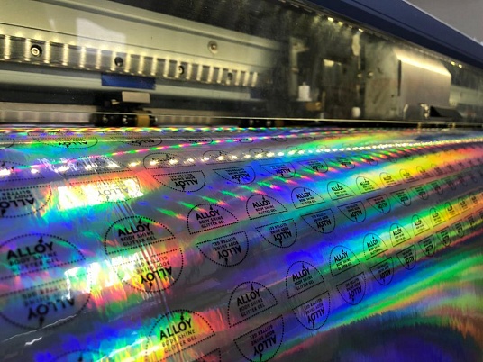 Печать на голографической плёнке