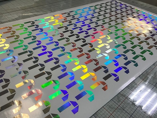 Печать на голографической плёнке