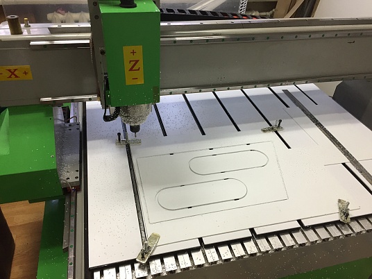 Фрезерная резка пластика ПВХ