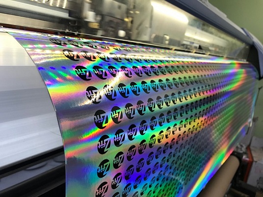 Печать на голографической плёнке