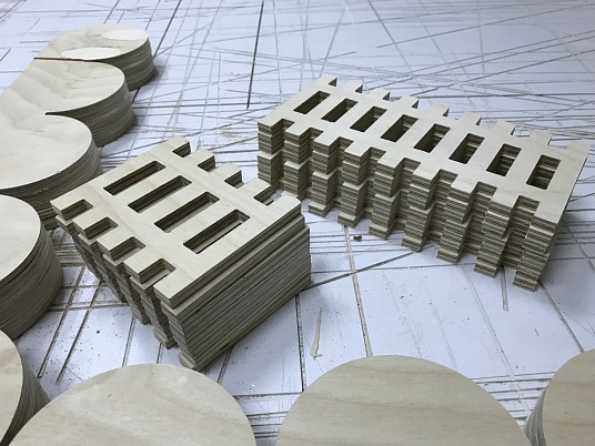 Фрезерная резка, гравировка дерева