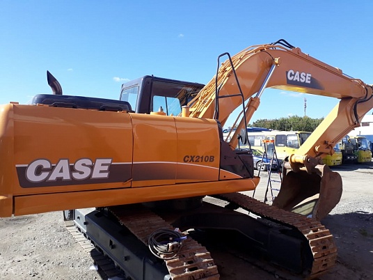 Брендирование экскаватора Case