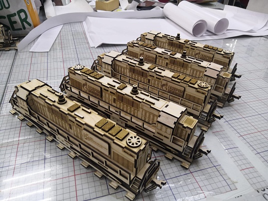 Лазерная резка фанеры