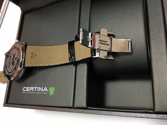 Гравировка на часах, браслетах