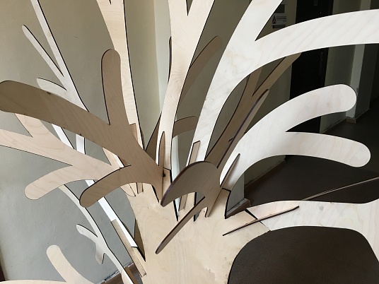 Лазерная резка фанеры