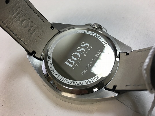 Гравировка на часах, браслетах